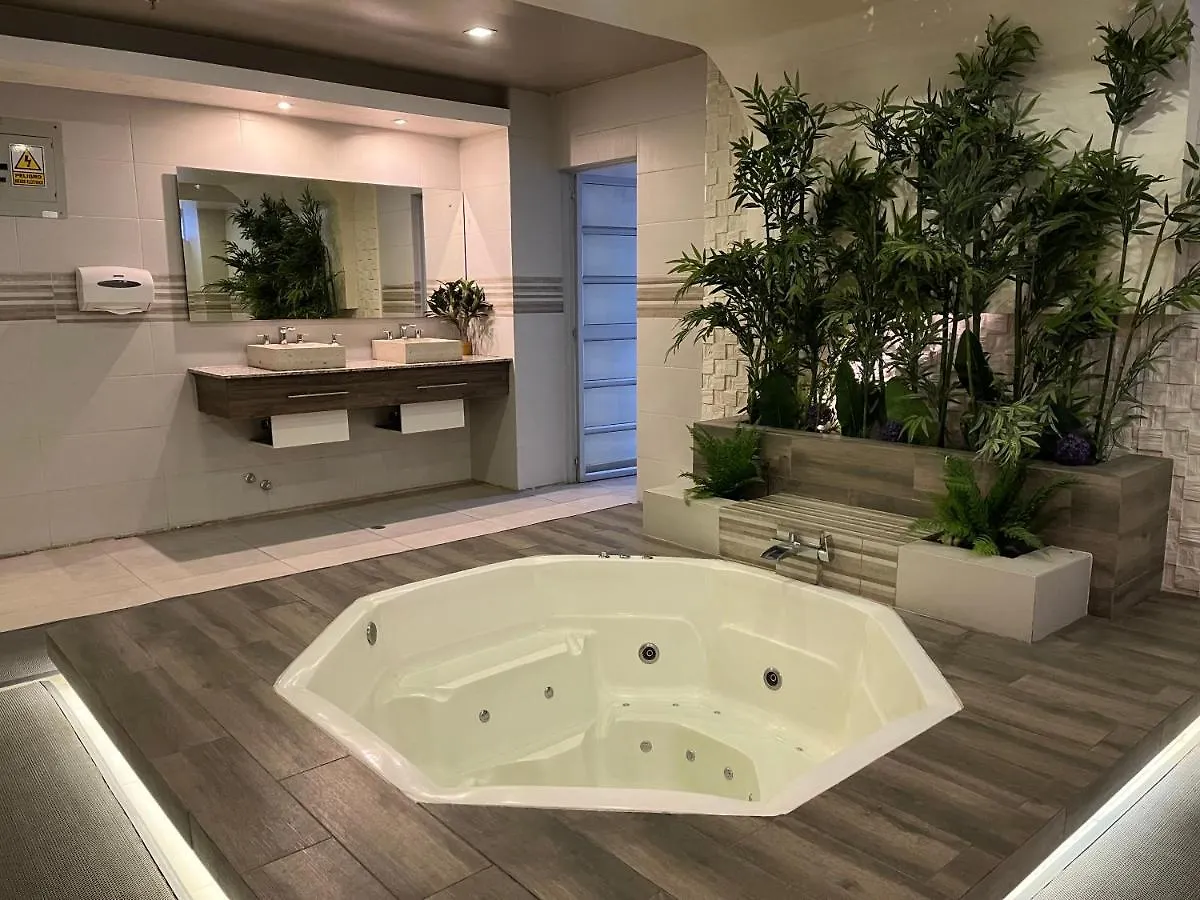 Beautiful And Cozy Suite Near Carolina Park Quito Lejlighed